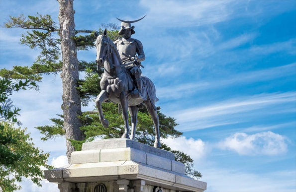 伊達政宗は仙台藩の経済・文化発展の礎を築いた（仙台観光国際協会提供）