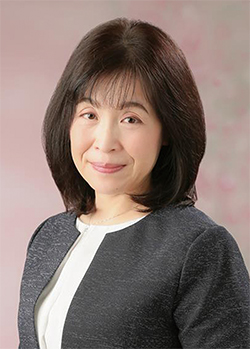 酒向 里枝
