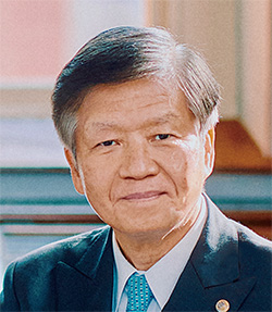 小川 久雄