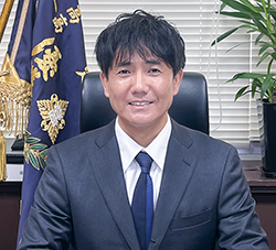 生井 秀一
