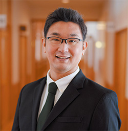 松浦 真