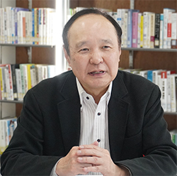 山本 寛