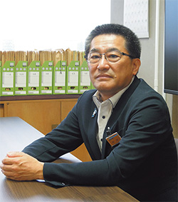 纐纈 知行