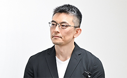 屋敷 聡志
