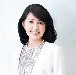 黒木 彰子