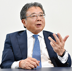 角田 克