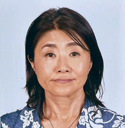 井上 泰子